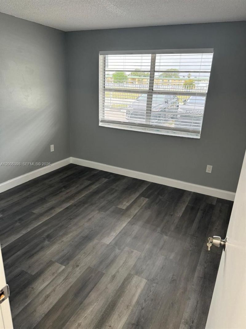 301 NW 177th St, Unit 130, Miami Gardens, FL 33169 Photo