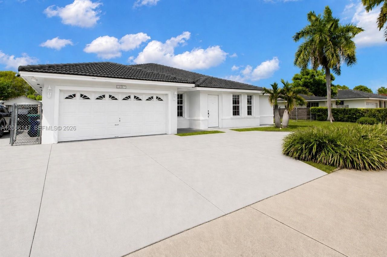 14557 SW 160th St, Miami, FL 33177 Photo