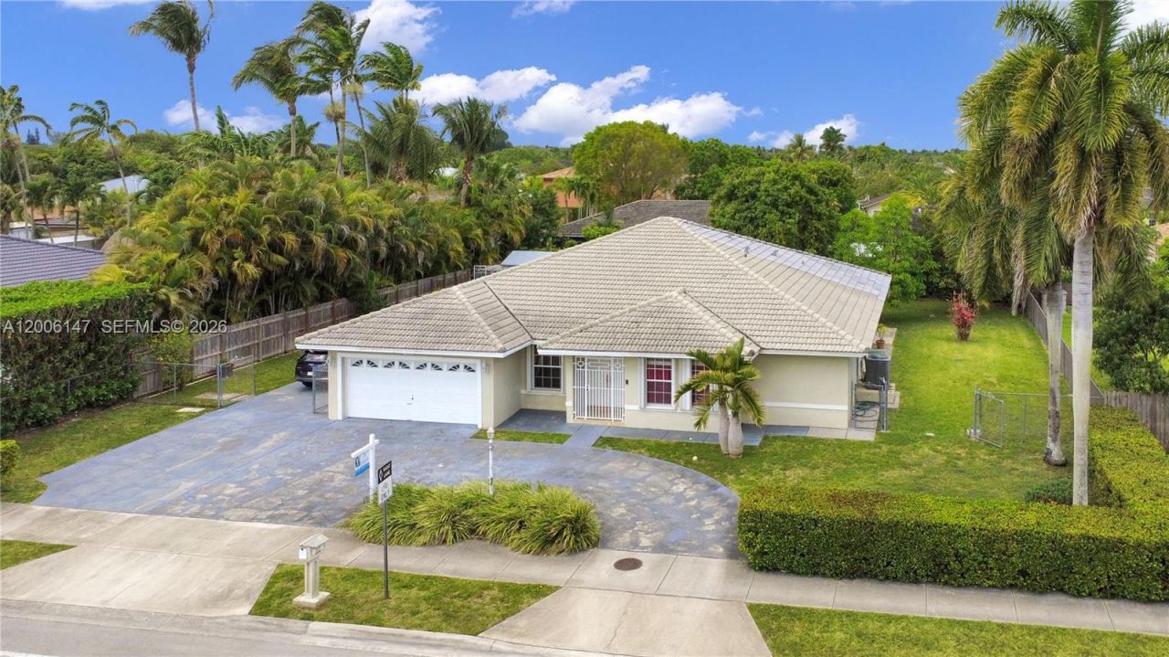 14557 SW 160th St, Miami, FL 33177 Photo