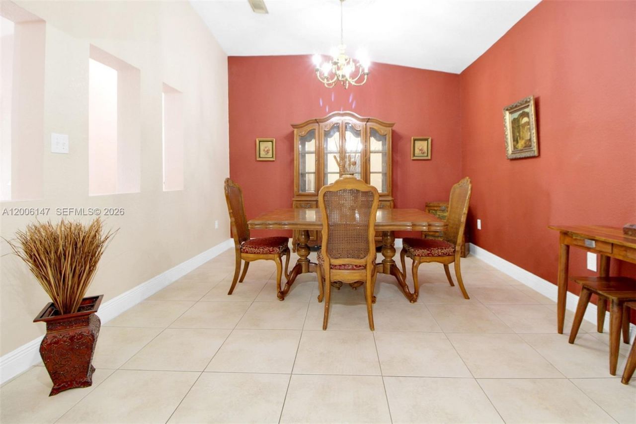 14557 SW 160th St, Miami, FL 33177 Photo