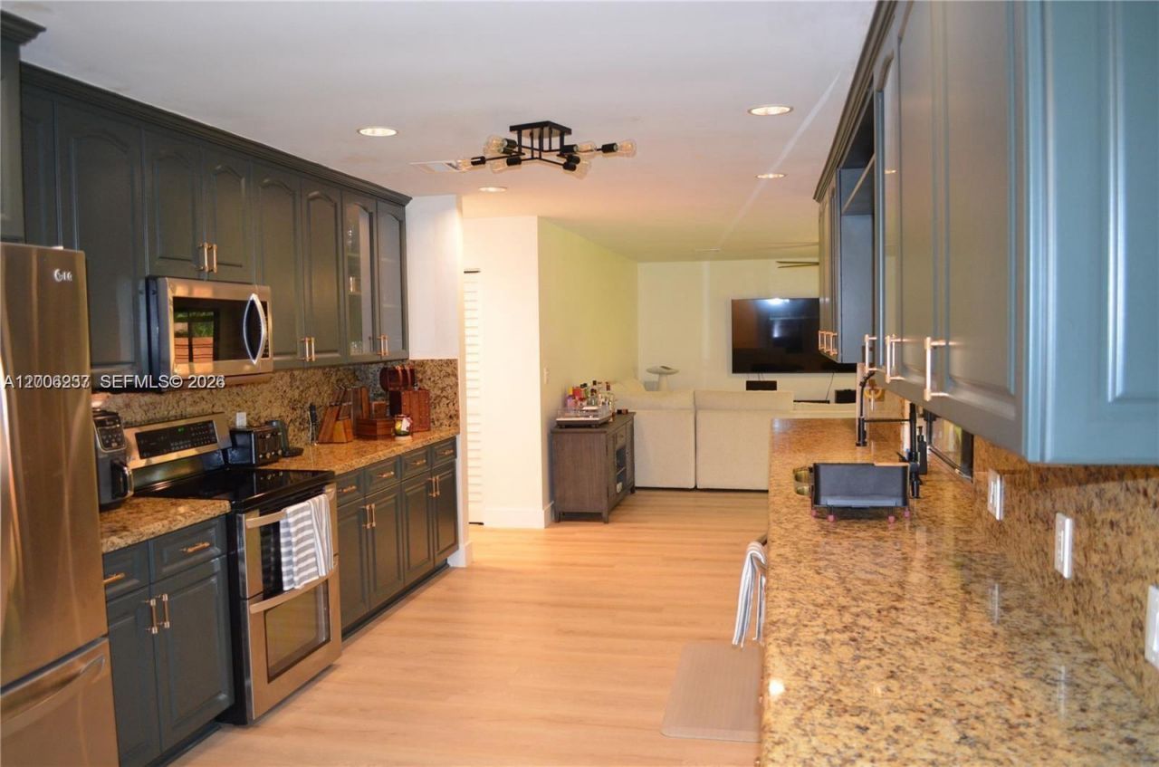 1200 NW 78th Ave , Plantation, FL 33322 Photo