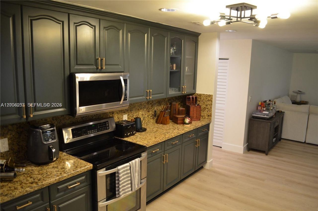 1200 NW 78th Ave , Plantation, FL 33322 Photo
