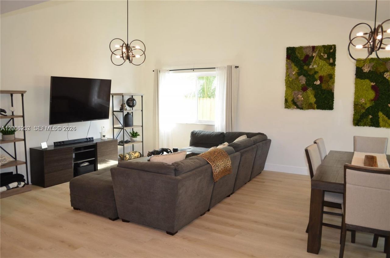 1200 NW 78th Ave , Plantation, FL 33322 Photo