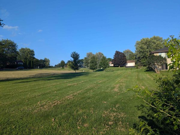1396 Pier Drive, LAKE SUMMERSET, IL 61019