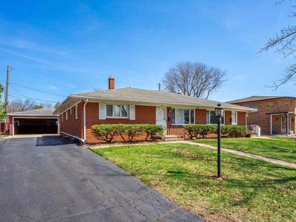 4132-4134 Crosby Street, ROCKFORD, IL 61107