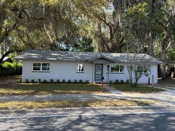 1366 SE BAYA DR, Lake City, FL 32025