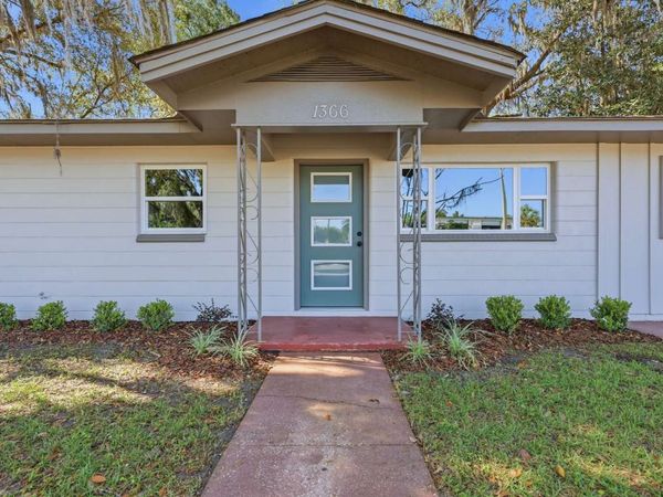 1366 SE BAYA DR, Lake City, FL 32025
