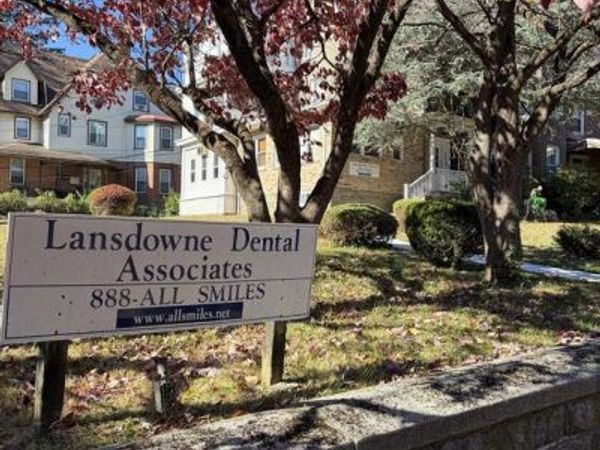 8 RUNNEMEDE AVENUE , LANSDOWNE, PA 19050