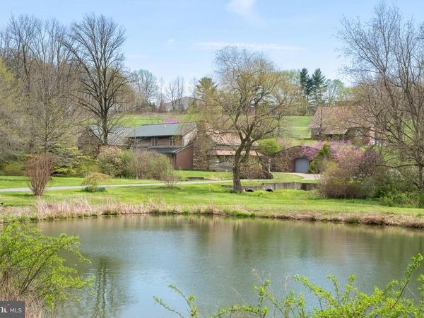 500 BARTRAM ROAD , KENNETT SQUARE, PA 19348