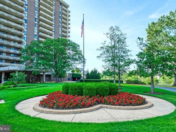 1800 OLD MEADOW ROAD , Unit 1006, MCLEAN, VA 22102