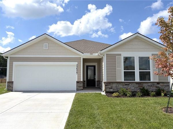 22527 W 214th Terrace, Spring Hill, KS 66083