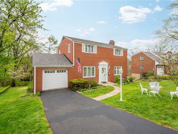 332 Long Dr , Pittsburgh, PA 15241