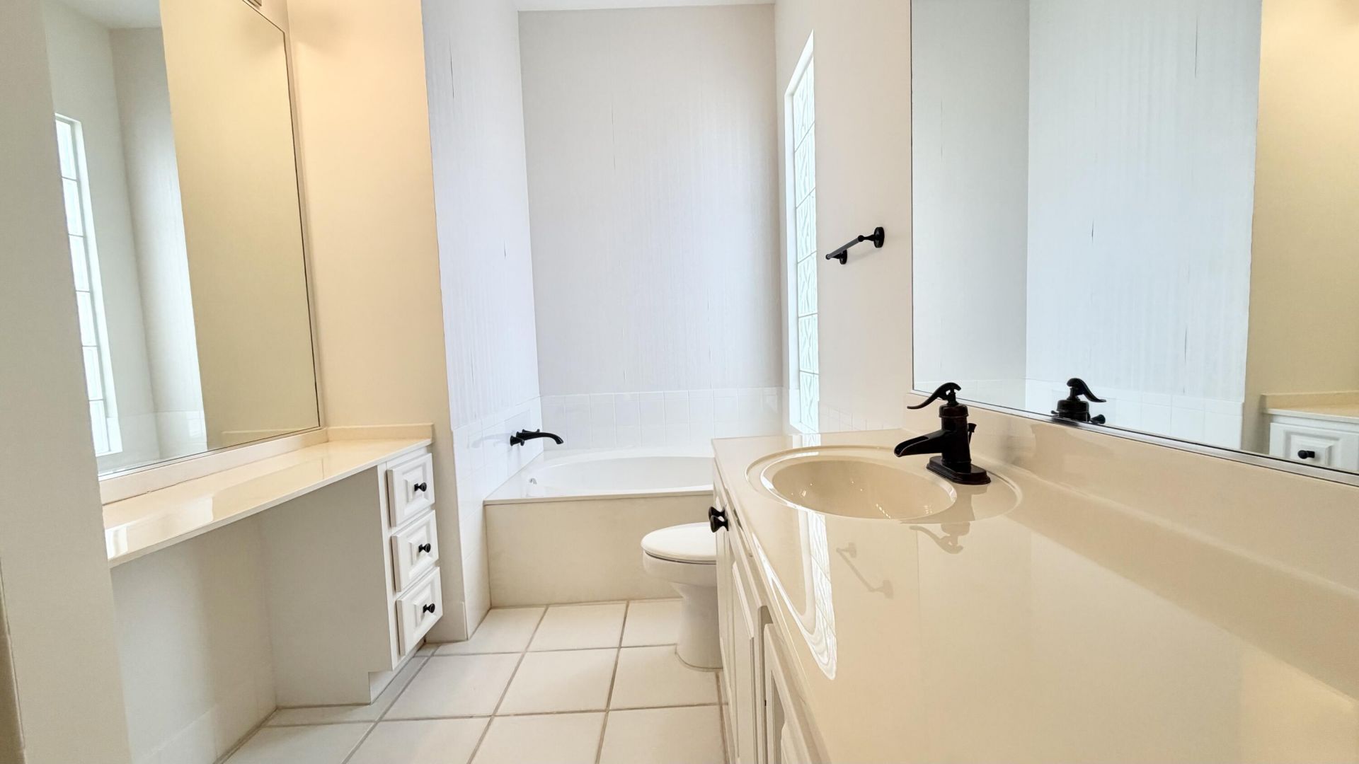 2704 Irma Lake Drive, West Palm Beach, FL 33411 Photo