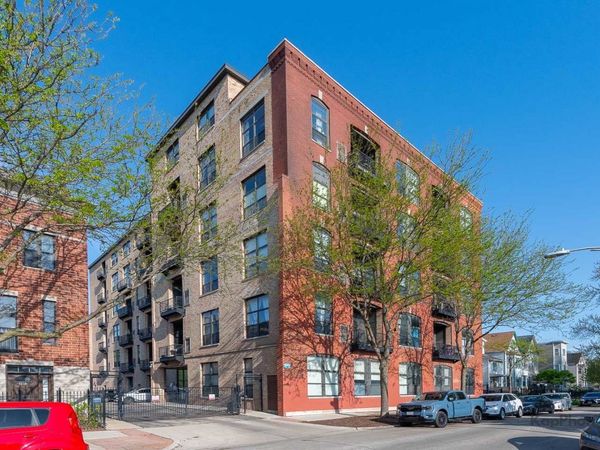 1820 N Spaulding Avenue , Unit 410, Chicago, IL 60647