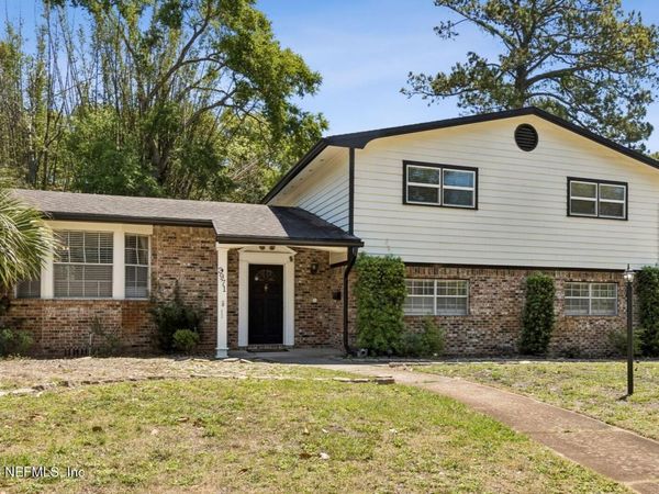 3971 KADEN Drive E, Jacksonville, FL 32277