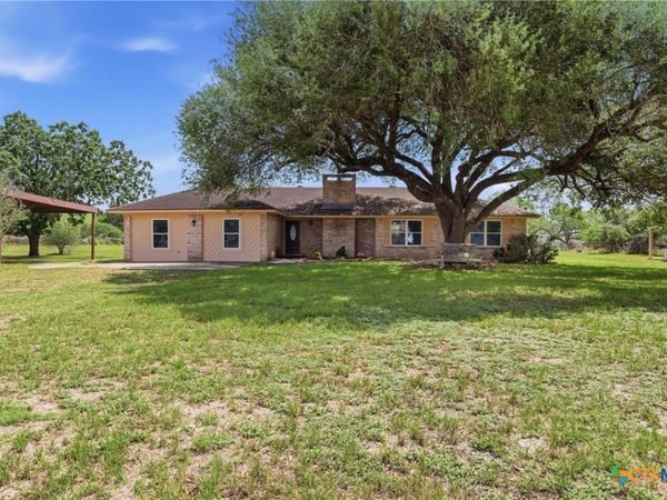 812 Chukar Drive , Victoria, TX 77905