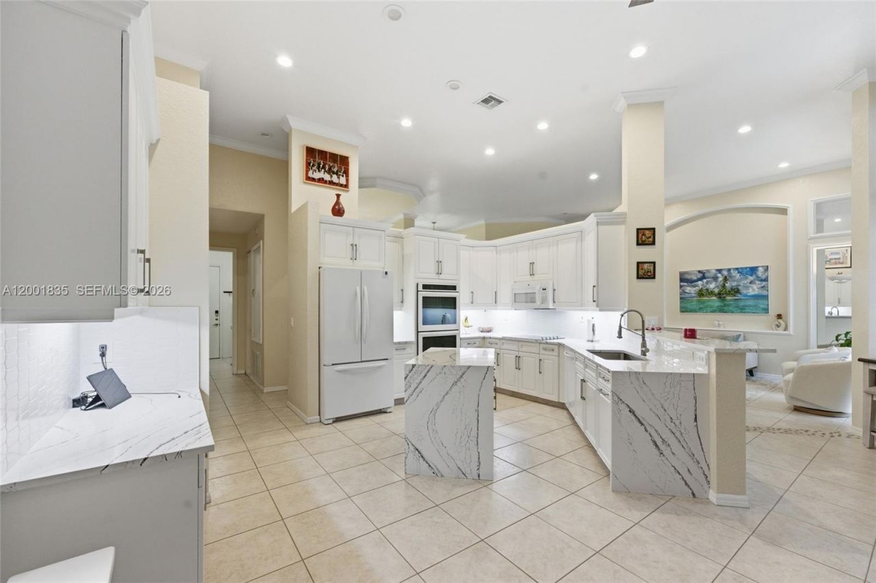 6113 NW 53rd Cir, Coral Springs, FL 33067 Photo