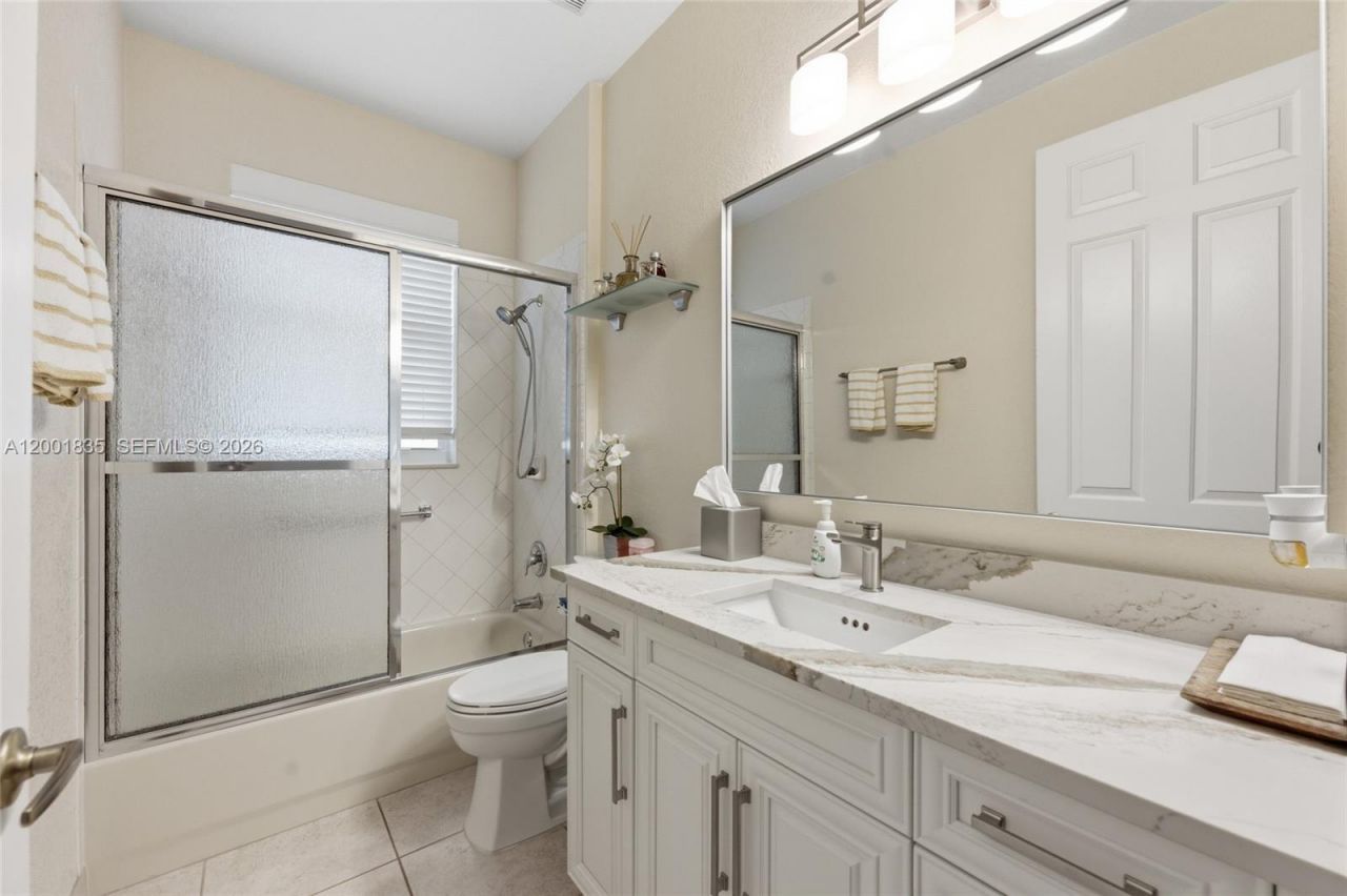 6113 NW 53rd Cir, Coral Springs, FL 33067 Photo