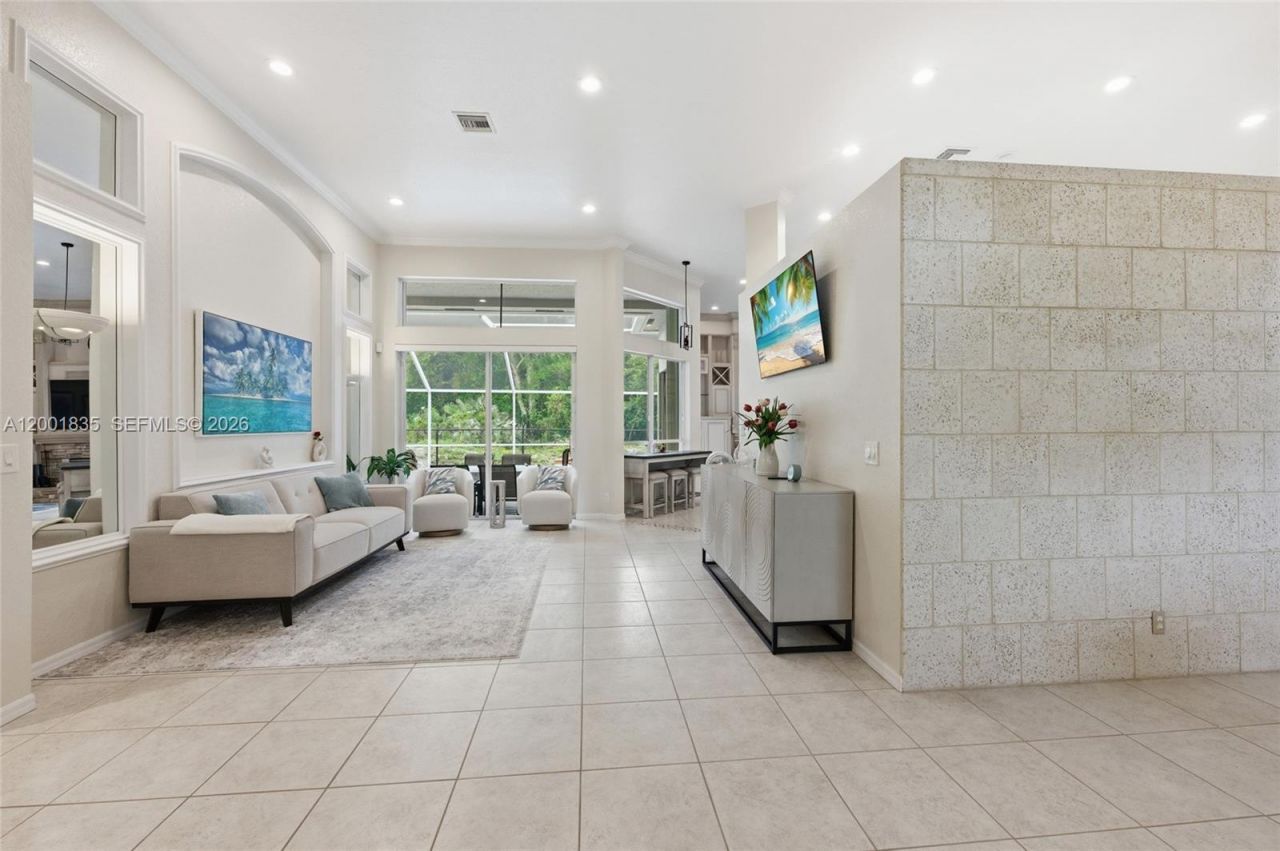 6113 NW 53rd Cir, Coral Springs, FL 33067 Photo