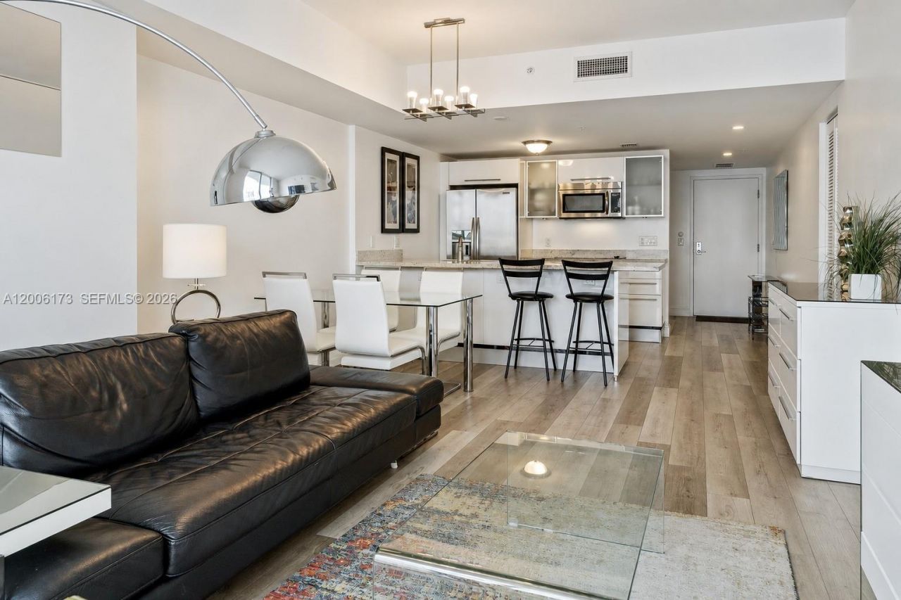 185 SW 7th St, Unit 2105, Miami, FL 33130 Photo