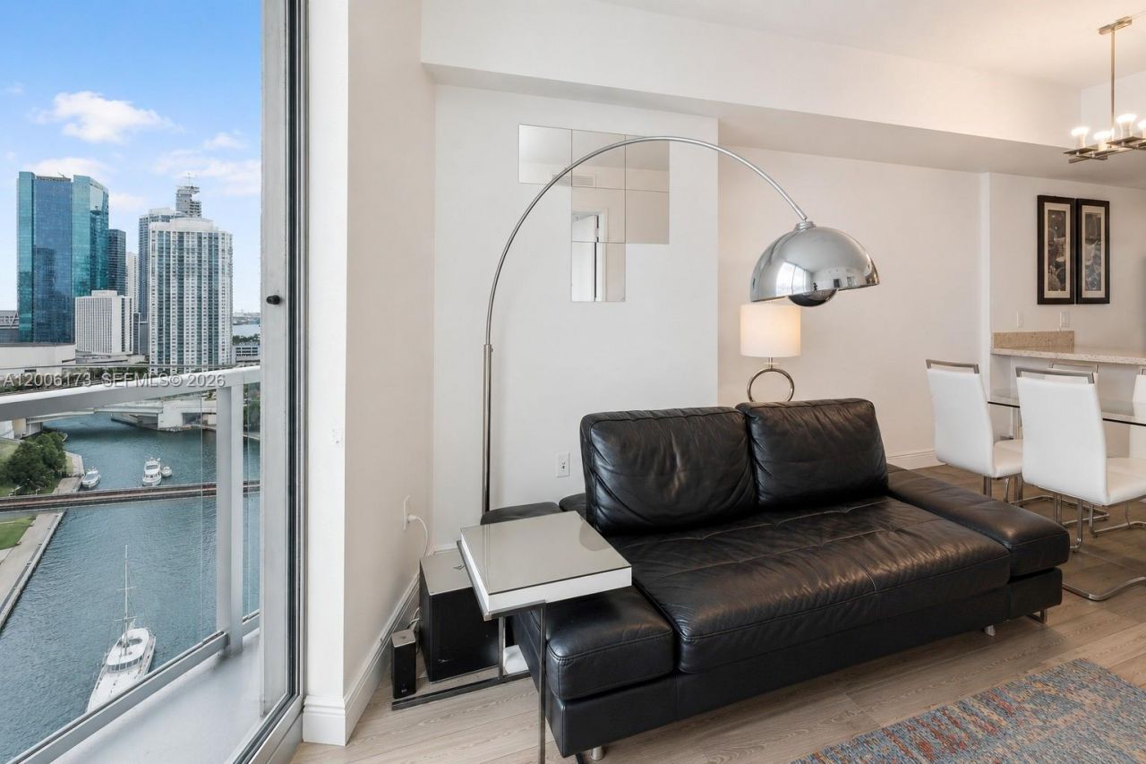185 SW 7th St, Unit 2105, Miami, FL 33130 Photo
