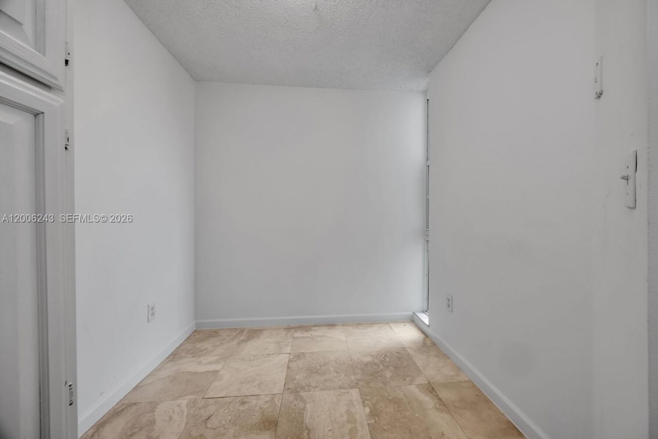 1280 S Alhambra Cir, Unit 2316, Coral Gables, FL 33146 Photo