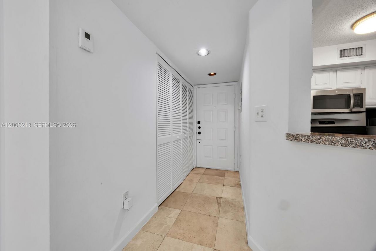 1280 S Alhambra Cir, Unit 2316, Coral Gables, FL 33146 Photo