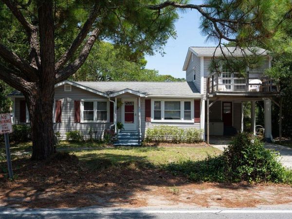1302 E Ashley Avenue, Folly Beach, SC 29439