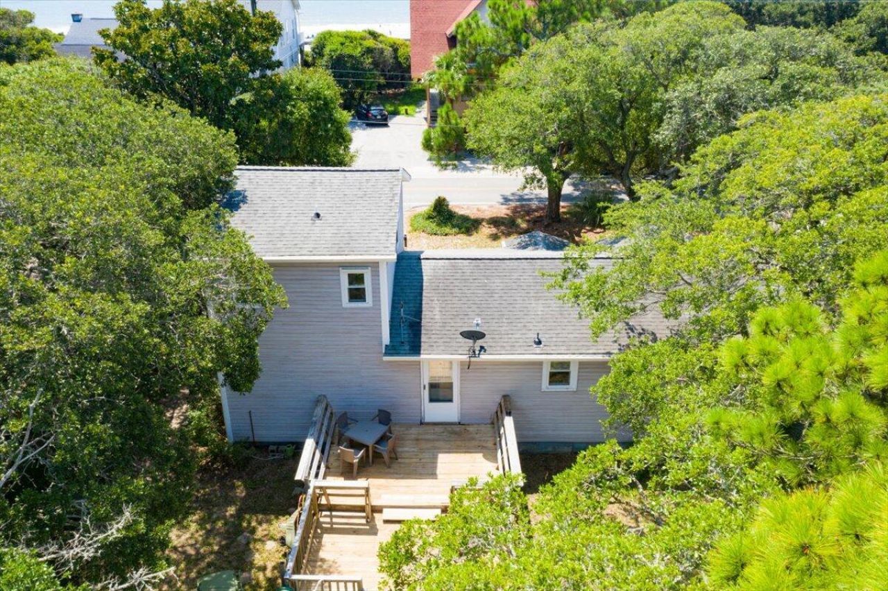 1302 E Ashley Avenue Photo 39