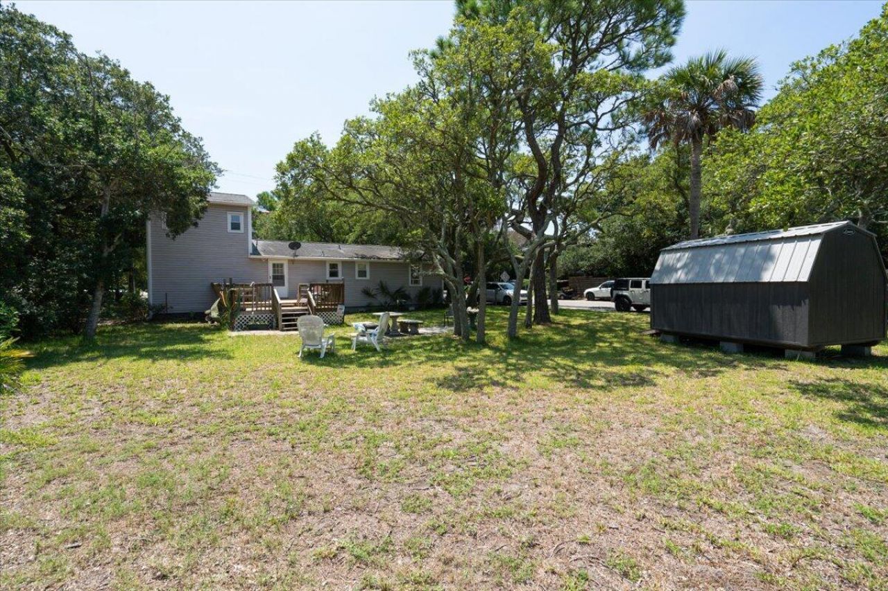1302 E Ashley Avenue Photo 41