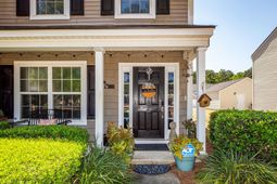 4805 Shady Tree Lane photo 4