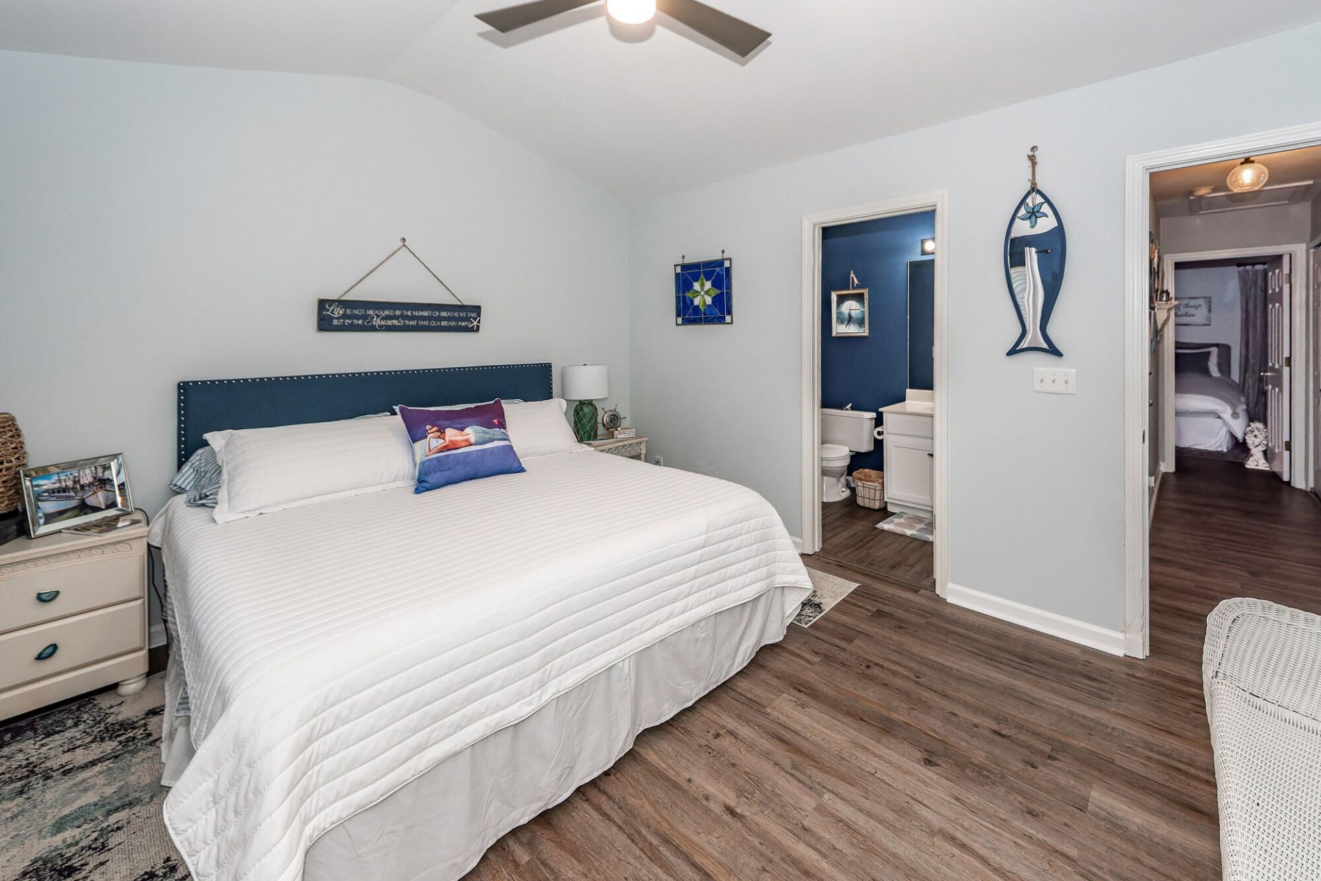 4805 Shady Tree Lane Photo 35