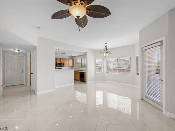 9330 W Maule Avenue, Unit 244, Las Vegas, NV 89148