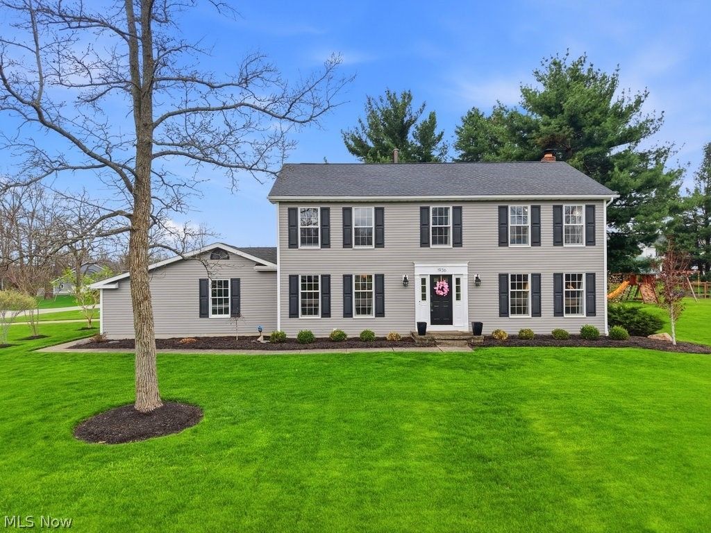 1936 Ashley Drive , Hudson, OH 44236