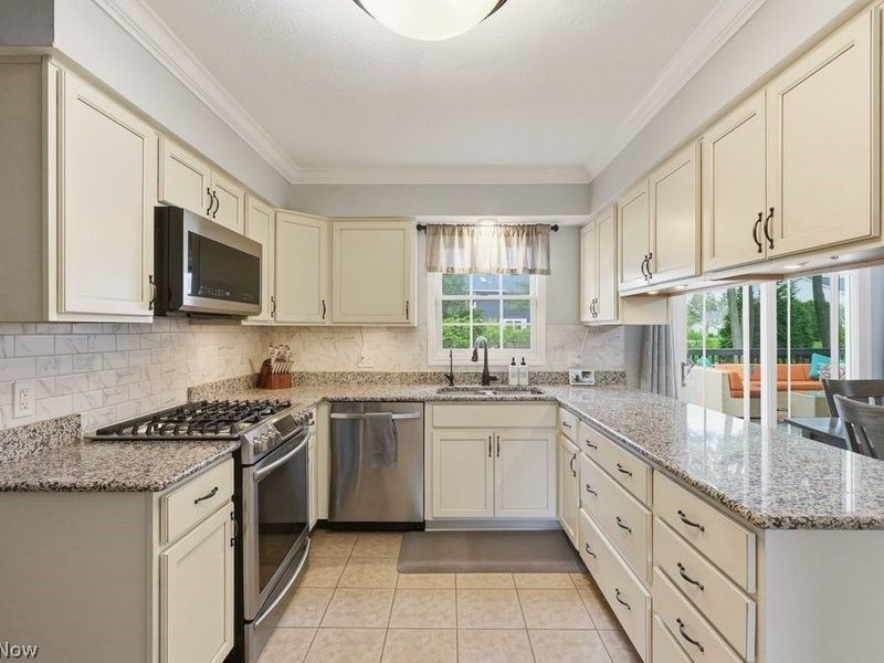 1936 Ashley Drive , Hudson, OH 44236 Photo 11