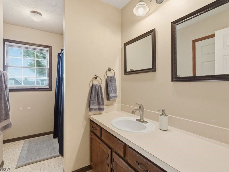 1936 Ashley Drive , Hudson, OH 44236 Photo 20