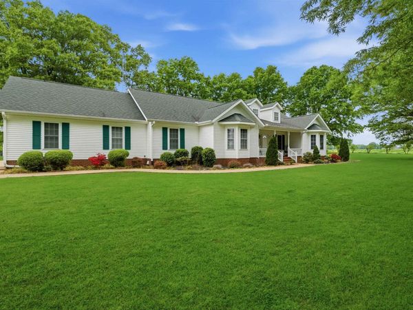 237 LUCK MADDEN RD, Humboldt, TN 38343