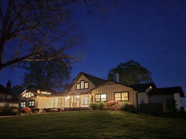 4504 Chestnut Avenue, Signal Mountain, TN 37377