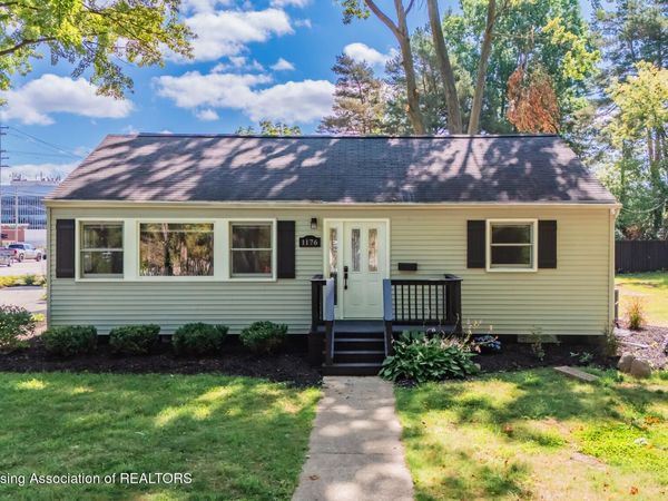 1176 Sabron Drive, East Lansing, MI 48823