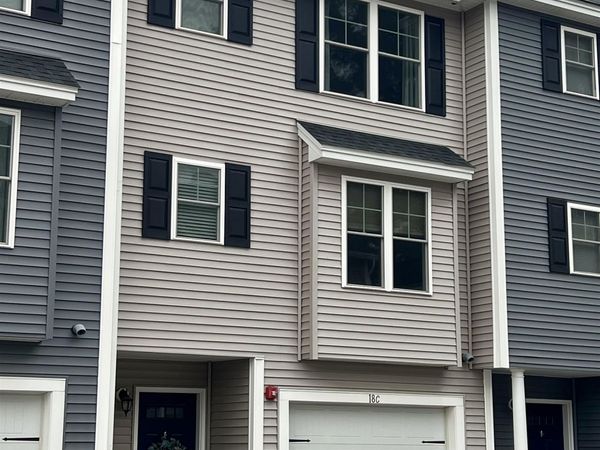 18 Dumaine Avenue, Unit C, Nashua, NH 03063