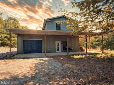 954 WHIPPOORWILL TRAIL , BRODNAX, VA 23920