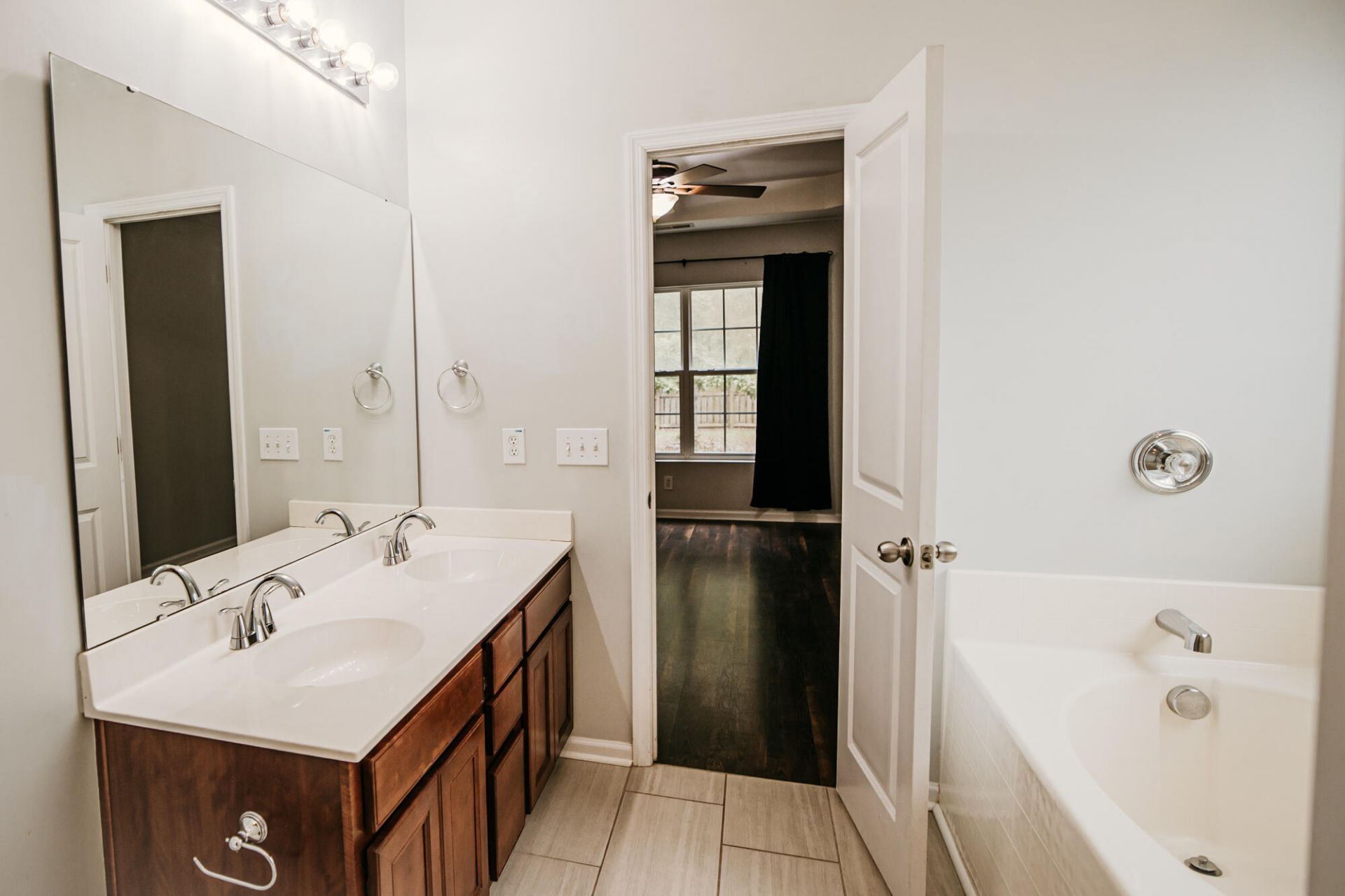 546 Brick Barn Lane Photo 18