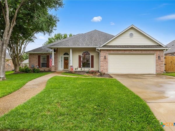 2209 Windsong Lane , Temple, TX 76502