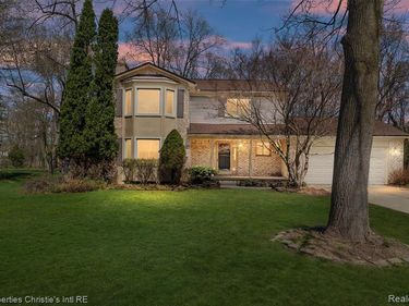 7514 Olde Sturbridge Trail, Independence Twp, MI 48348