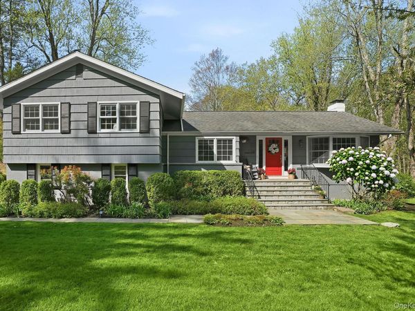 14 Garey Drive, Chappaqua, NY 10514