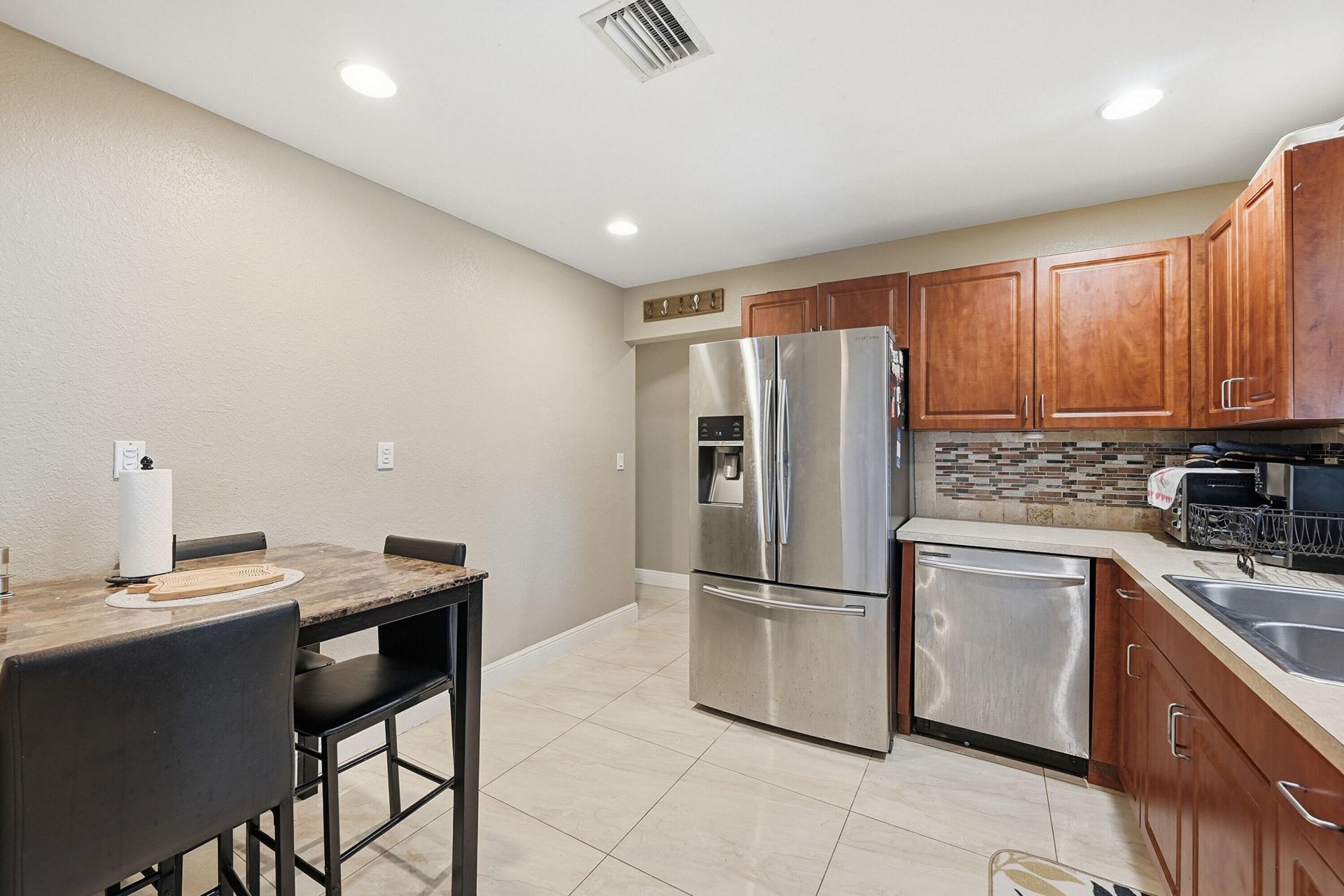 2350 NW 60th Avenue, Sunrise, FL 33313 Photo