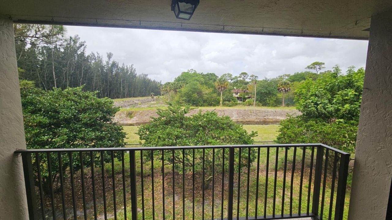 1581 Balfour Point Drive, Unit G, West Palm Beach, FL 33411 Photo