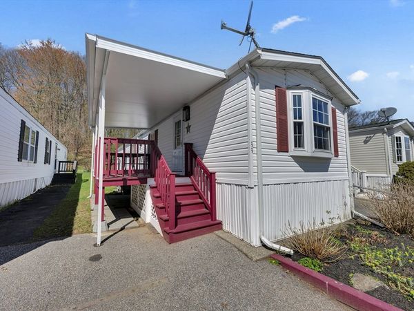 47 Washington St, Unit 33, Auburn, MA 01501