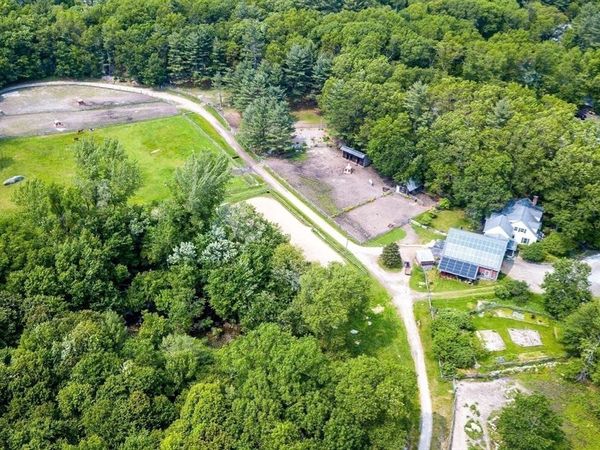 225 Lowell St, Carlisle, MA 01741