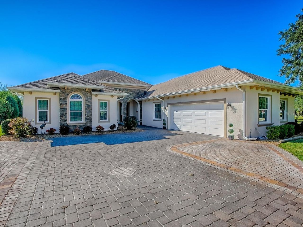5517 Meadow Hill Loop, Lady Lake, FL 32159 Main Photo